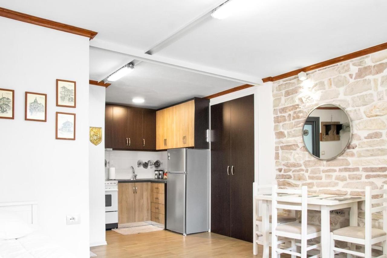 Solhouse Apartment Gjirokaster Exterior photo