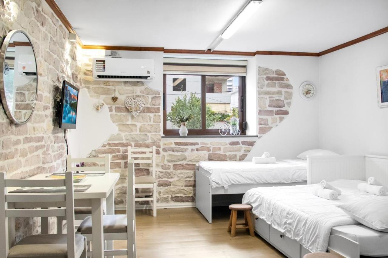 Solhouse Apartment Gjirokaster Exterior photo